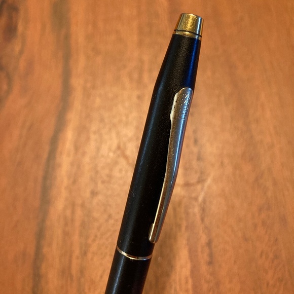 Cross Pen Shell - Picture 1 of 5